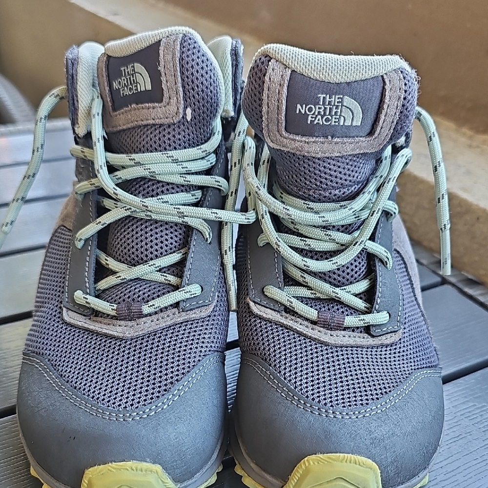 The North Face Kids' Gray and Light Blue Sneakers